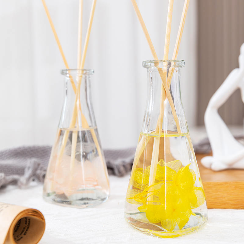 Trokutasta boca od suhog cvijeća vinove loze no fire unutarnji difuzor od trske za aromaterapiju