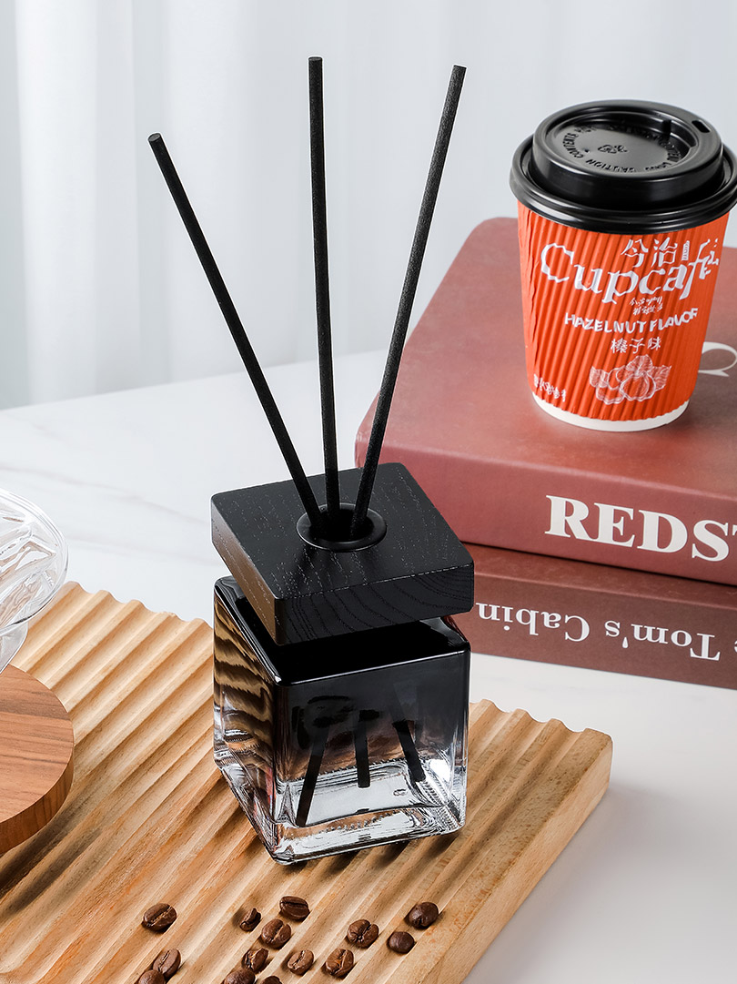 Velika boca od 200 ml bez plamena, reed difuzor