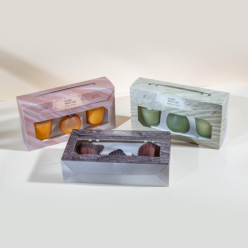 Male naočale s okomitim prugama, mirisne svijeće X2 Boca s raspršivačem od trske, mala žarulja s okomitim prugama