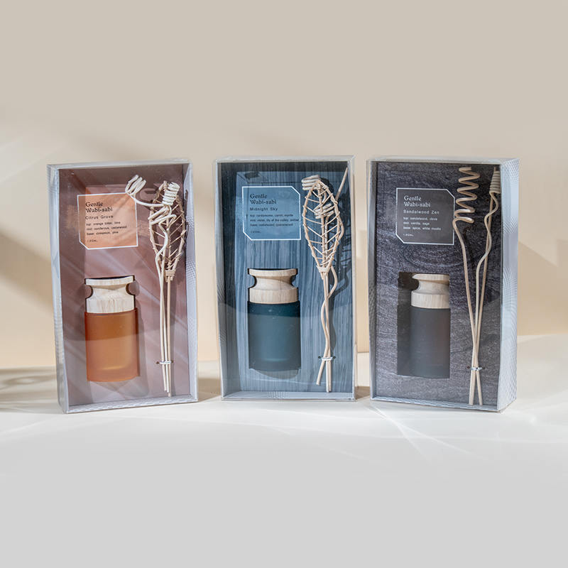 Visoka cilindrična staklena tikvica vrhunski difuzor od trske s drvenim štapićem - dobavljač aroma difuzora