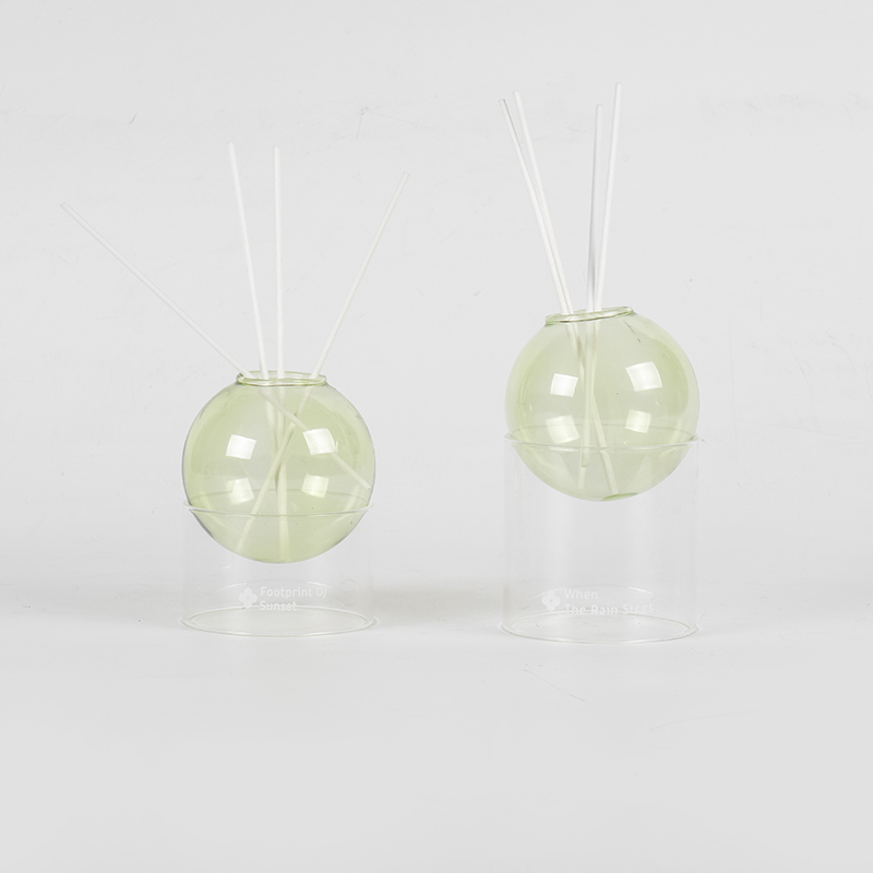 Baza od prozirnog stakla, difuzor tipa staklene kugle za aromaterapiju stiliziranja