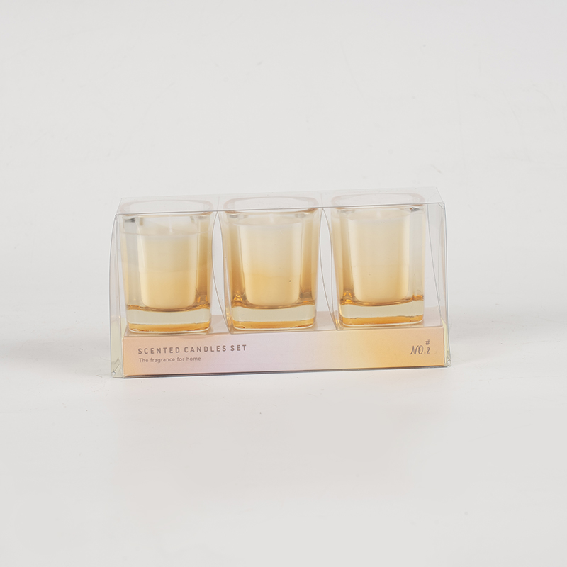 Set od 3 komada četvrtastih svijeća s gradijentnom bojom