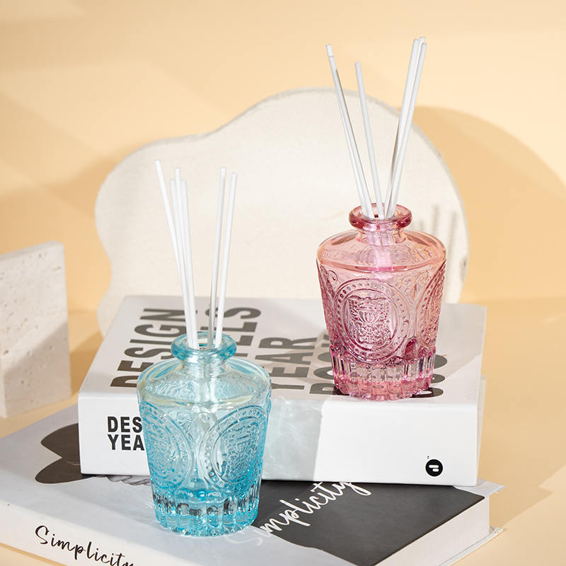 Elegantni difuzor za staklenu bocu za Majčin dan - prodavač mirisa za dom